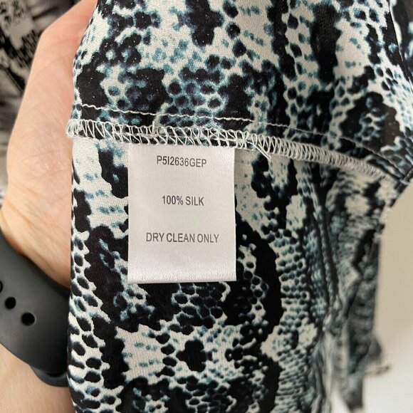 Parker SILK Long Sleeve Patterned Casual Blouse Moccasin Black White Medium NEW - Picture 9 of 12